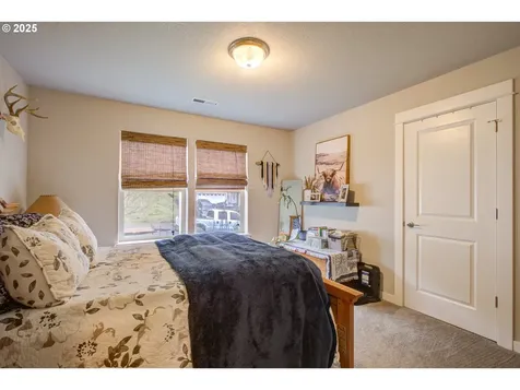 644 NE Cummins Street Roseburg OR 97470