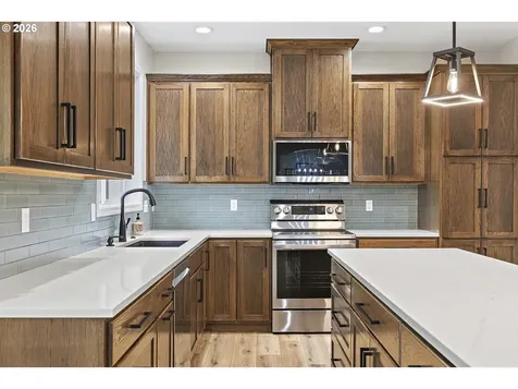 405 Blue Jay Avenue Forest Grove OR 97116