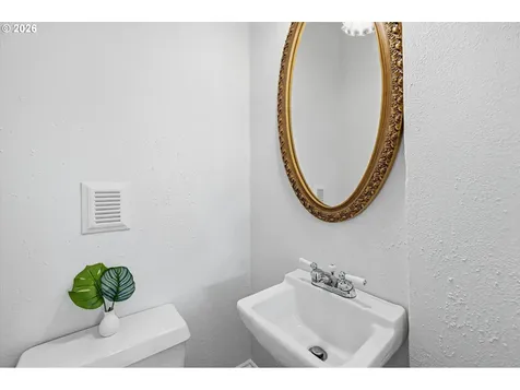 3024 NE 44th Avenue Portland OR 97213