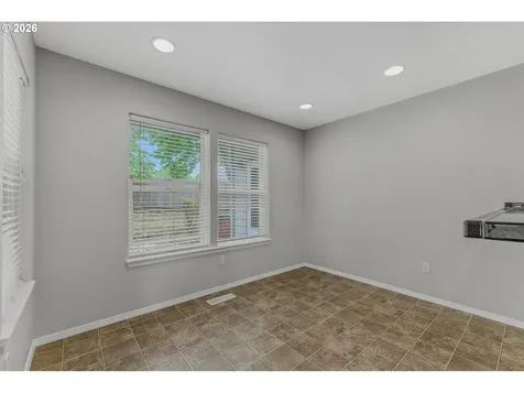 14223 NW 28th Place Vancouver WA 98685