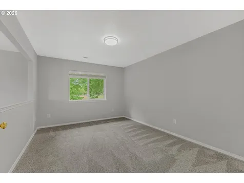 14223 NW 28th Place Vancouver WA 98685