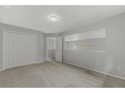 14223 NW 28th Place Vancouver WA 98685