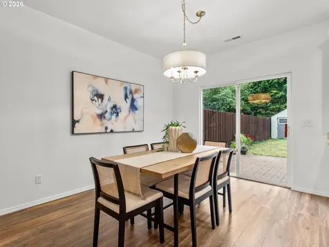 21226 Osburn Loop Fairview OR 97024