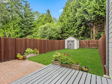 21226 Osburn Loop Fairview OR 97024