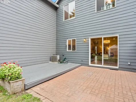 21226 Osburn Loop Fairview OR 97024