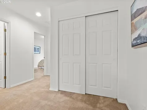 21226 Osburn Loop Fairview OR 97024