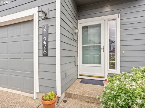 21226 Osburn Loop Fairview OR 97024