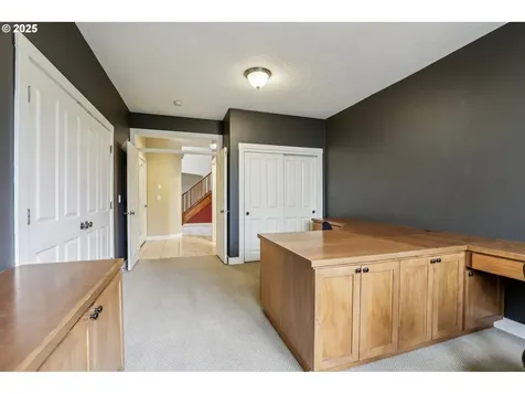 13207 Moccasin Way Oregon City OR 97045