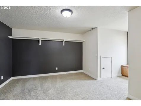 13207 Moccasin Way Oregon City OR 97045