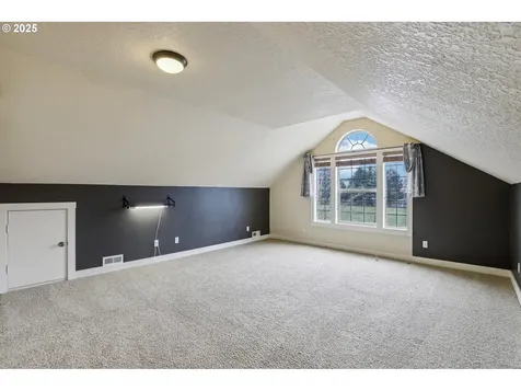 13207 Moccasin Way Oregon City OR 97045