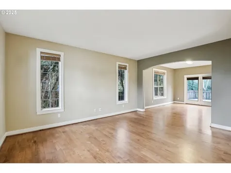 13207 Moccasin Way Oregon City OR 97045