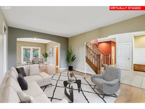 13207 Moccasin Way Oregon City OR 97045