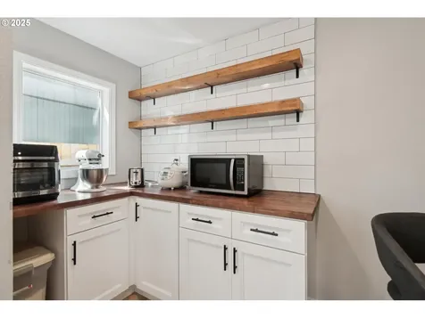 150 SW 172nd Avenue Beaverton OR 97006