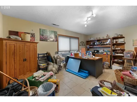 14605 NE Mulligan Court Aurora OR 97002