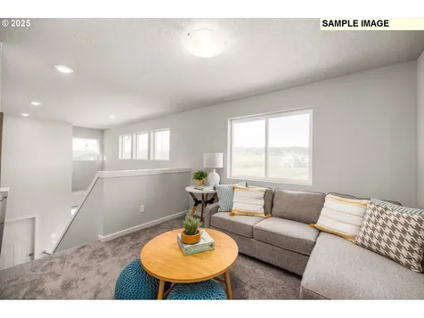 8930 SW Chokecherry Lane Tualatin OR 97062