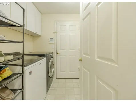87760 Saltaire Street Florence OR 97439