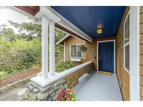 87760 Saltaire Street Florence OR 97439