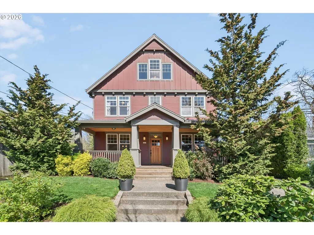 1647 SE Spokane Street Portland OR 97202