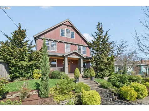 1647 SE Spokane Street Portland OR 97202