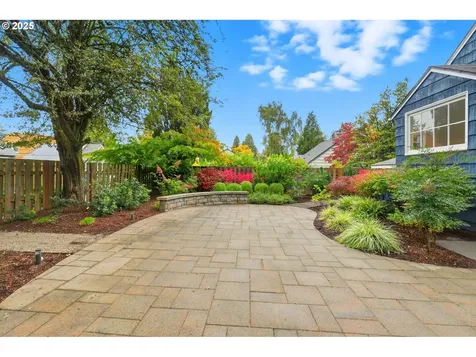 5919 NE 28th Avenue Portland OR 97211