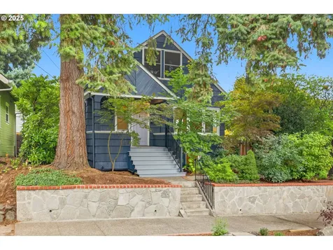5919 NE 28th Avenue Portland OR 97211