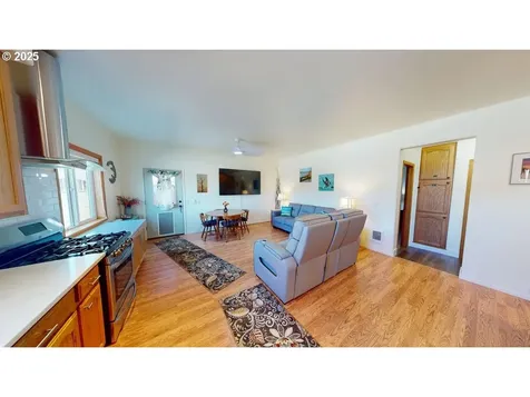 29595 Pacific Street Gold Beach OR 97444