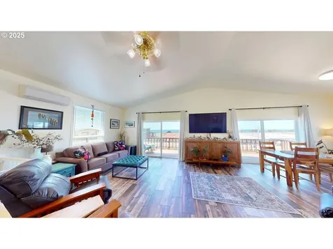 29595 Pacific Street Gold Beach OR 97444