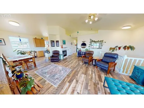 29595 Pacific Street Gold Beach OR 97444