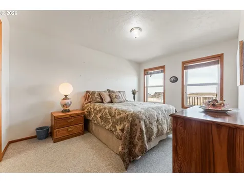 2413 NW Oceania Drive Waldport OR 97394