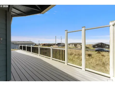 2413 NW Oceania Drive Waldport OR 97394