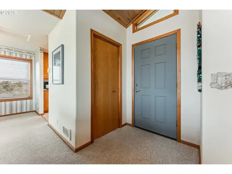 2413 NW Oceania Drive Waldport OR 97394