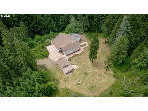 2690 Bear Creek Road Cottage Grove OR 97424