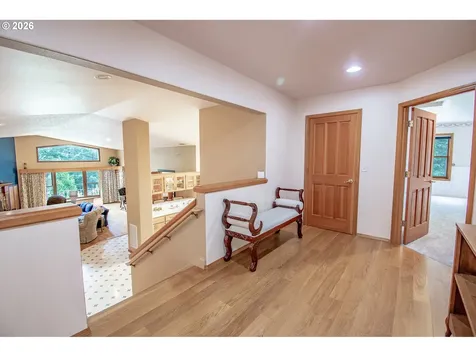 2690 Bear Creek Road Cottage Grove OR 97424