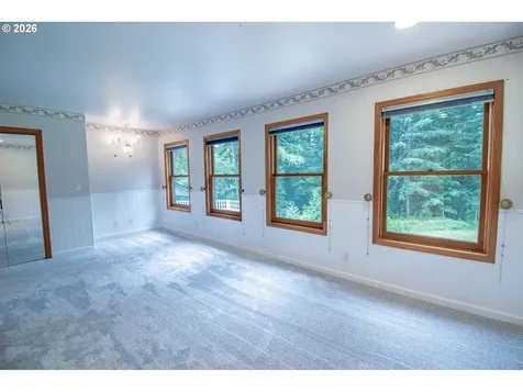 2690 Bear Creek Road Cottage Grove OR 97424