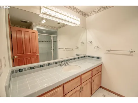 2690 Bear Creek Road Cottage Grove OR 97424