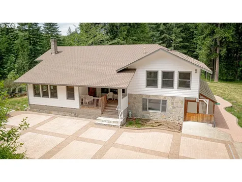 2690 Bear Creek Road Cottage Grove OR 97424