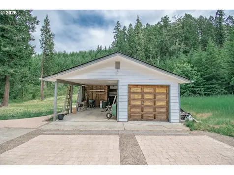 2690 Bear Creek Road Cottage Grove OR 97424