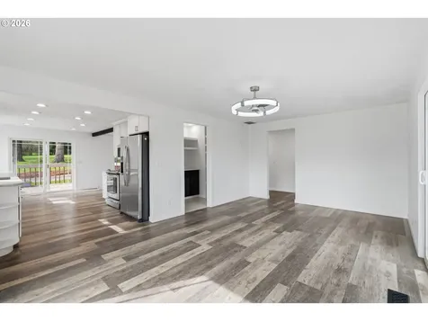 16950 S Redland Road Oregon City OR 97045