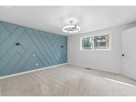 16950 S Redland Road Oregon City OR 97045