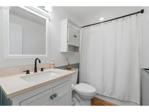 16950 S Redland Road Oregon City OR 97045