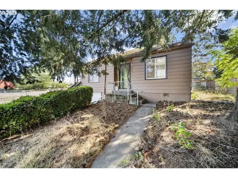 2504 N Baldwin Street Portland OR 97217