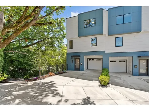 7290 SW 13th Drive Portland OR 97239