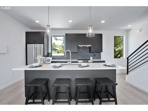 7290 SW 13th Drive Portland OR 97239