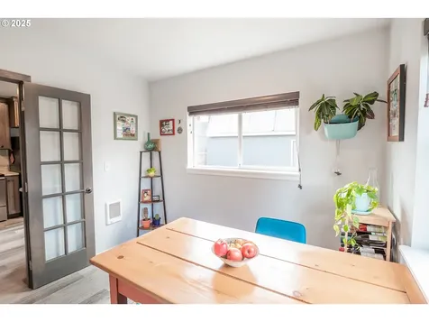 2111 S Bertelsen Road Eugene OR 97405