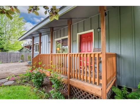 2111 S Bertelsen Road Eugene OR 97405