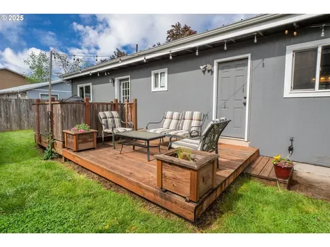 2111 S Bertelsen Road Eugene OR 97405