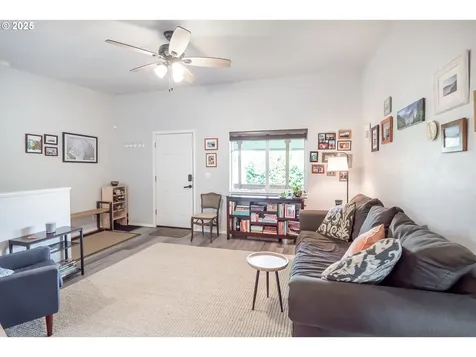2111 S Bertelsen Road Eugene OR 97405