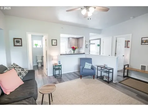 2111 S Bertelsen Road Eugene OR 97405