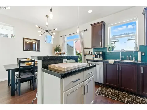 1908 NW Florence Avenue Gresham OR 97030