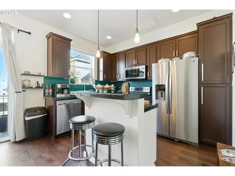 1908 NW Florence Avenue Gresham OR 97030